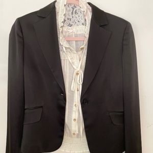 BCBGMAXARIA